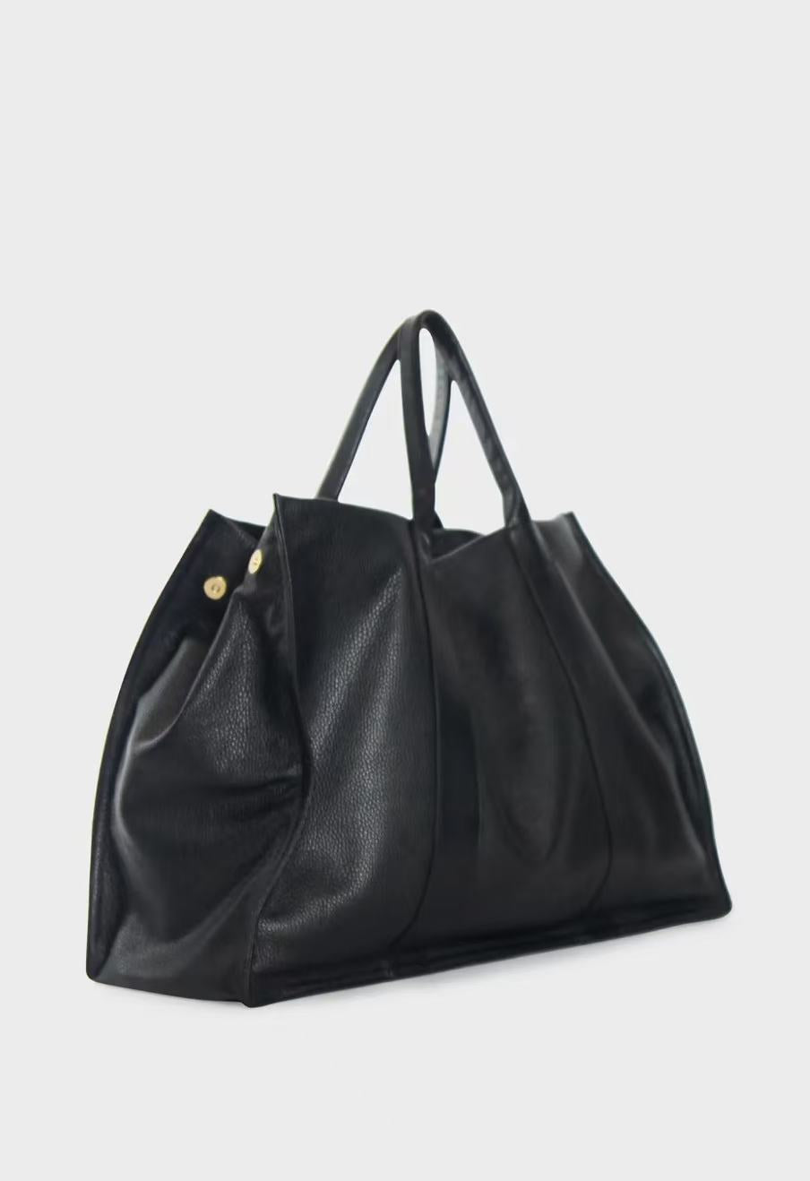194$ Solid leather large shopping bag with adjustable handle