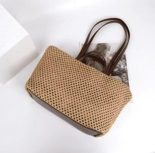 315$ Straw vintage large capacity with shoulder strap